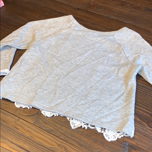 5/$20 🦄Ultra Flirt Long Sleeve Gray Top Sz M - Picture 4 of 4